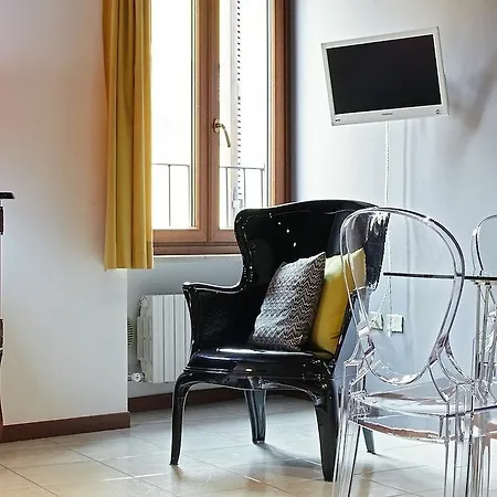 L'ospite Apartment